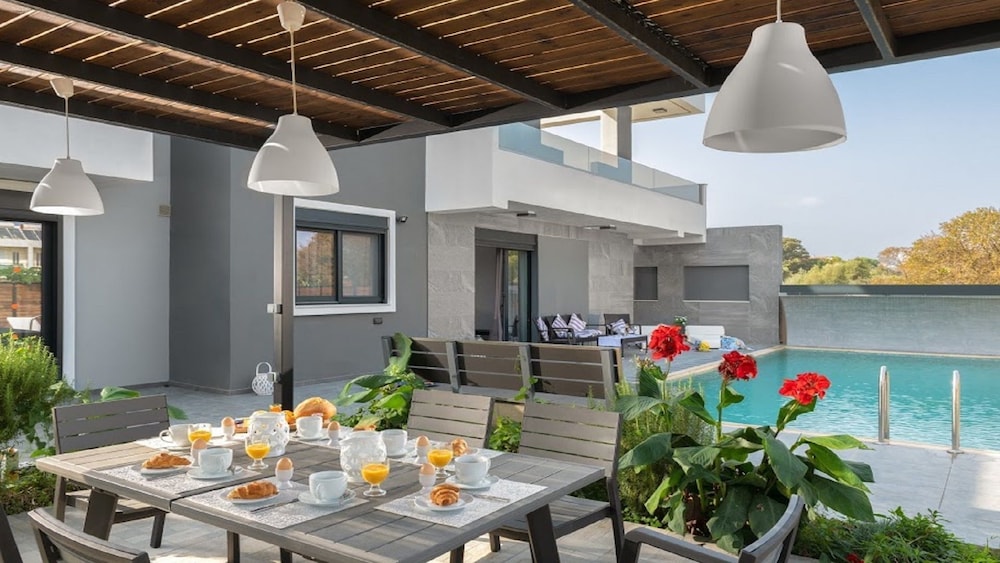 Harmony Residences Pool villas