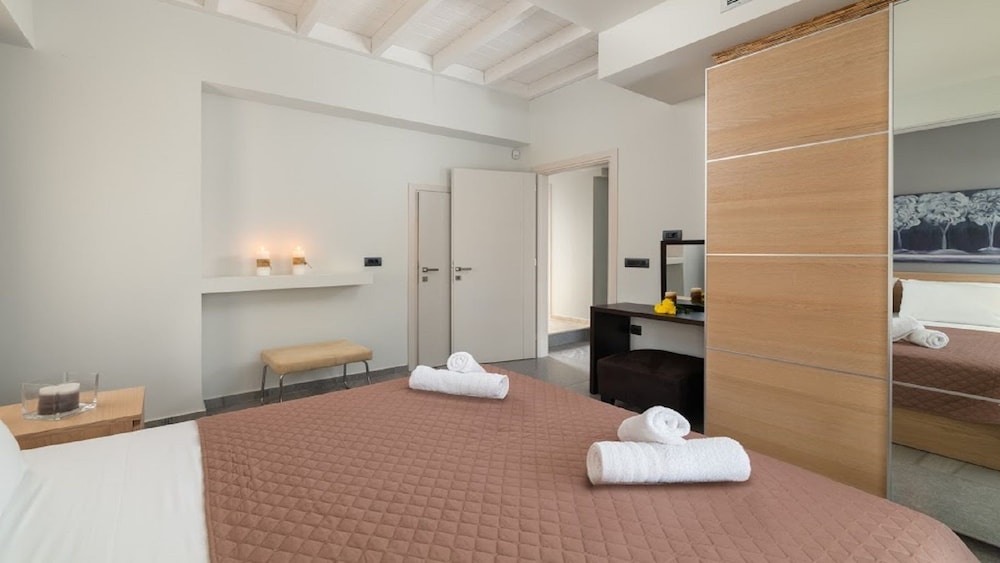 Harmony Residences Pool villas