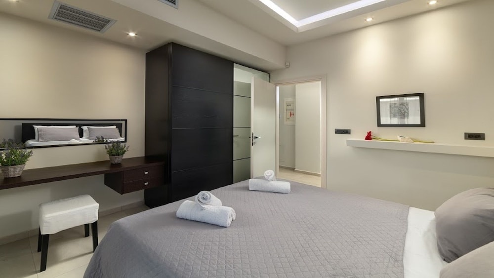 Harmony Residences Pool villas
