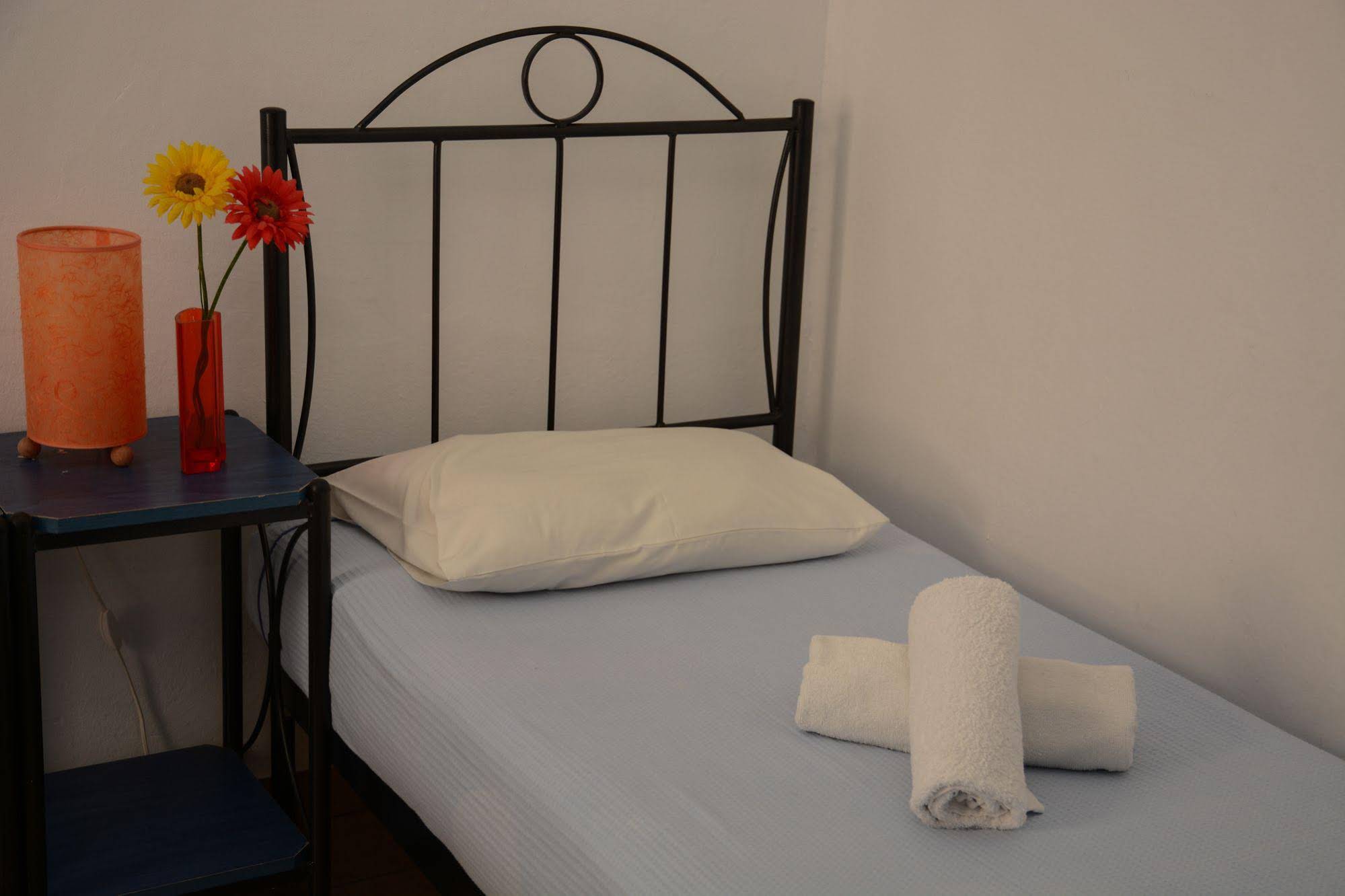 Hermes Rooms