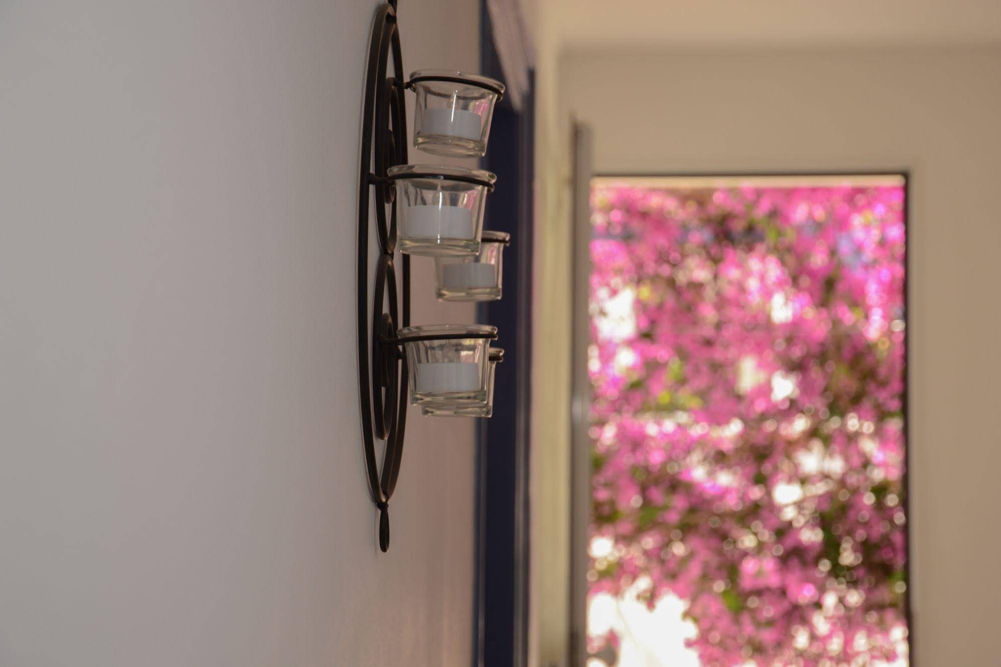 Hermes Rooms