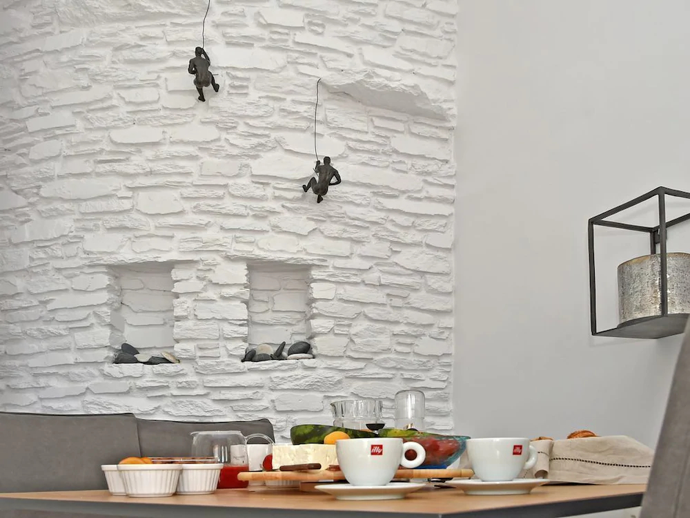 Tinos Blend Suites
