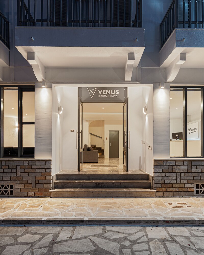 Venus Minimal Hotel