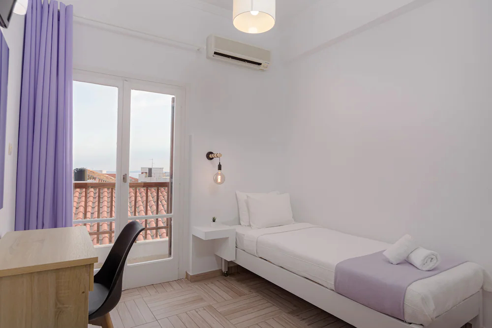 Venus Minimal Hotel