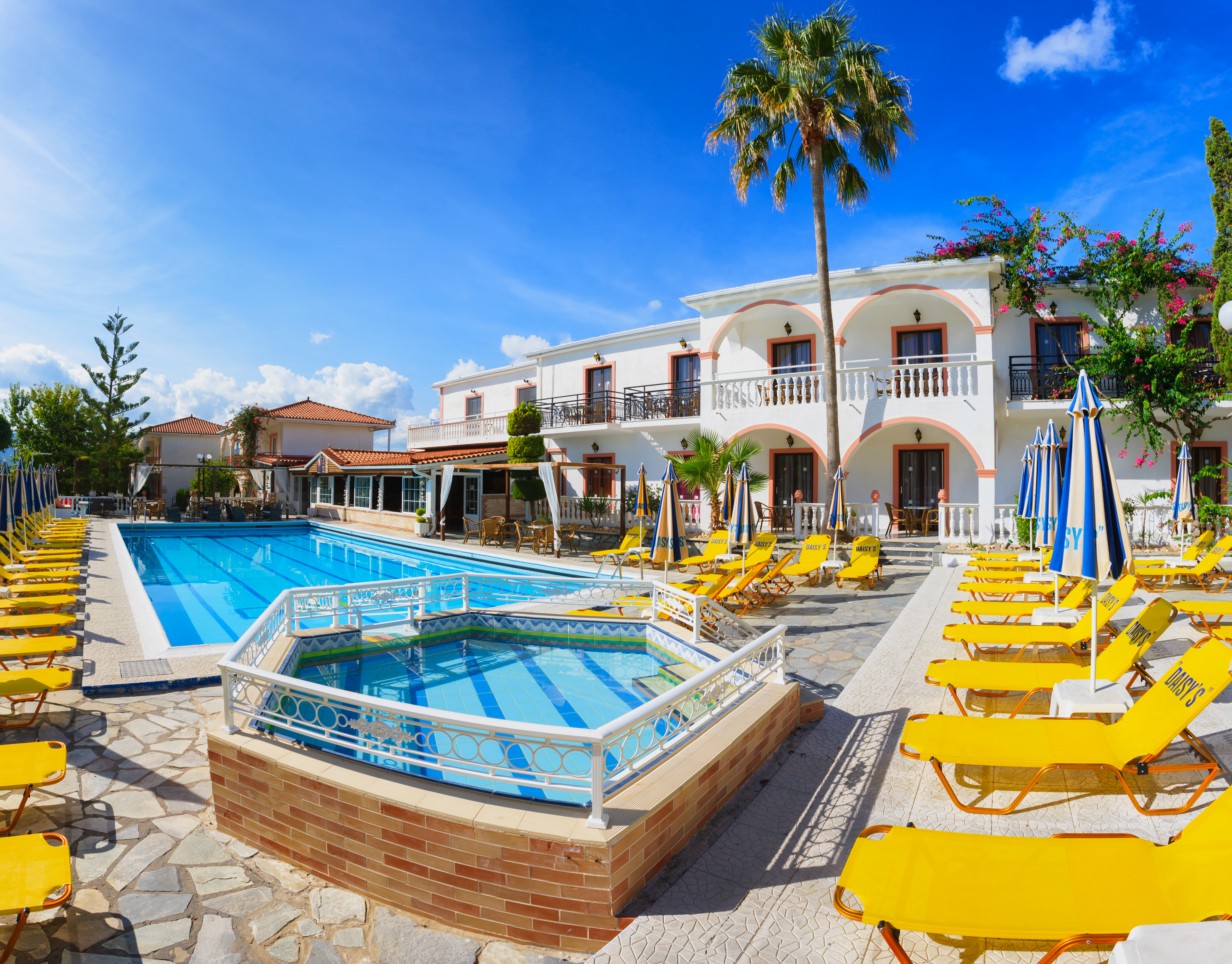 Daisy Zakynthos Apartments