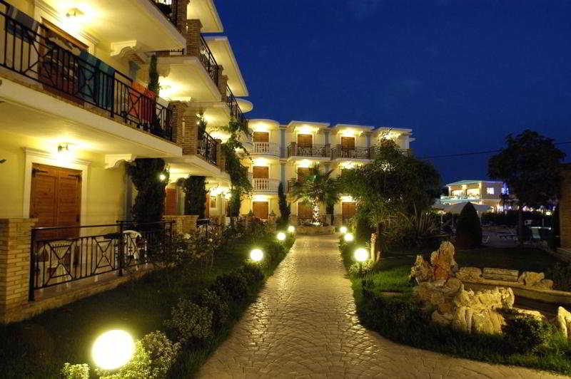 Plaza Pallas Hotel