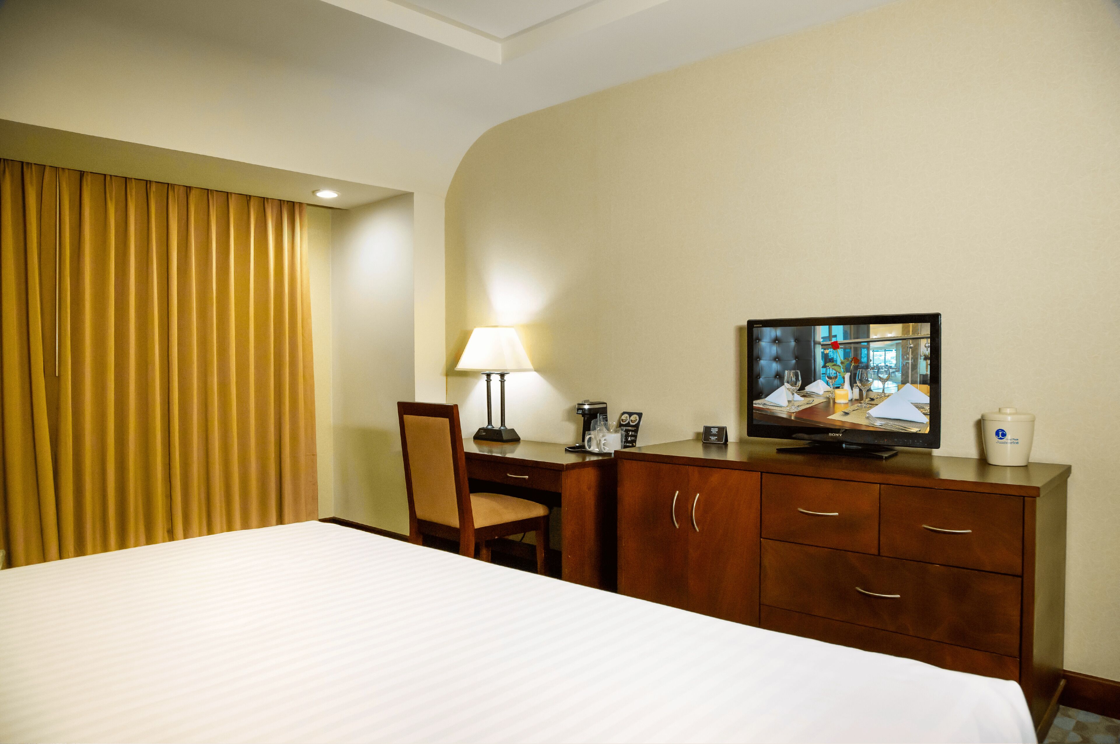 Hotel Plaza JuanCarlos