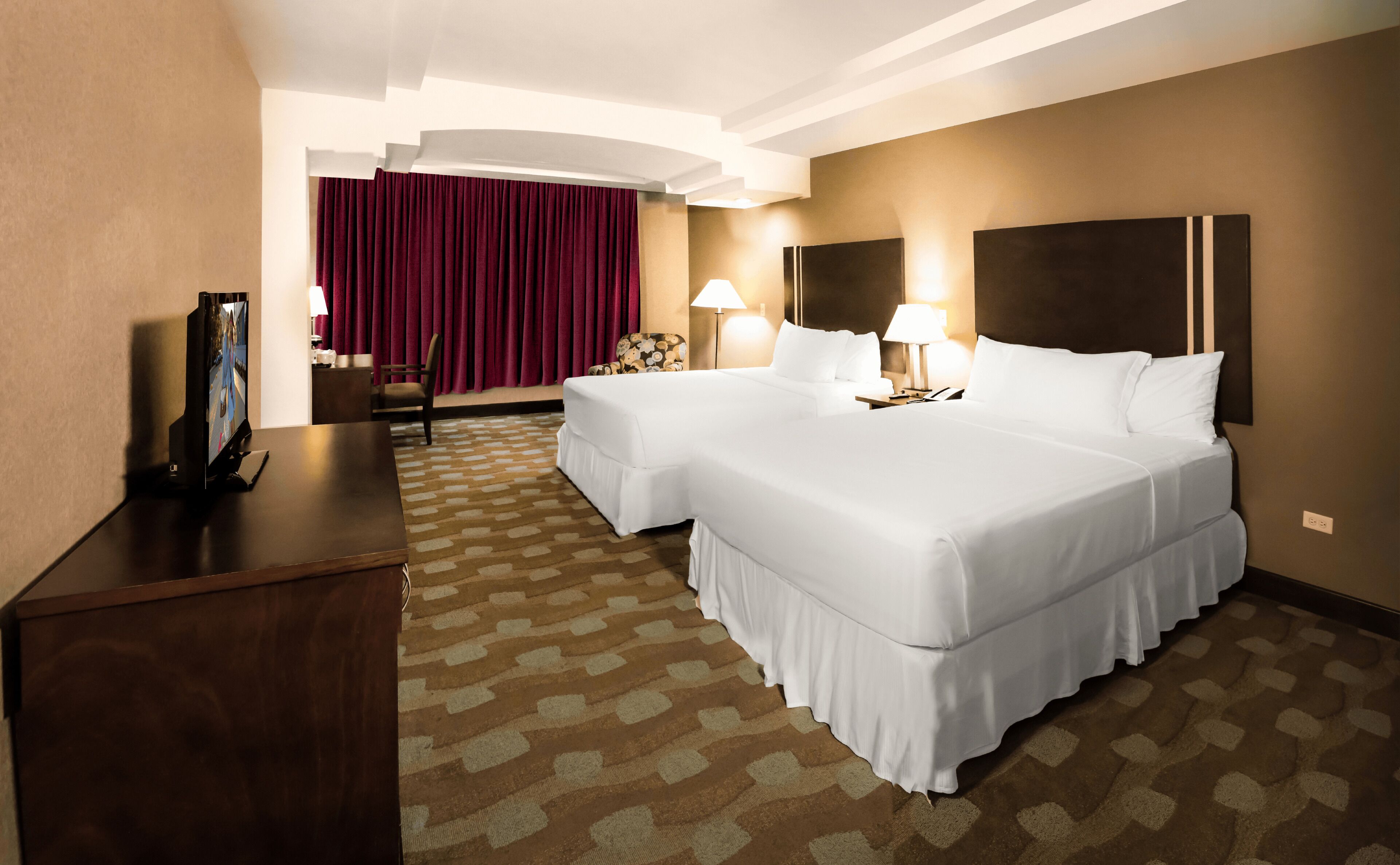 Hotel Plaza JuanCarlos