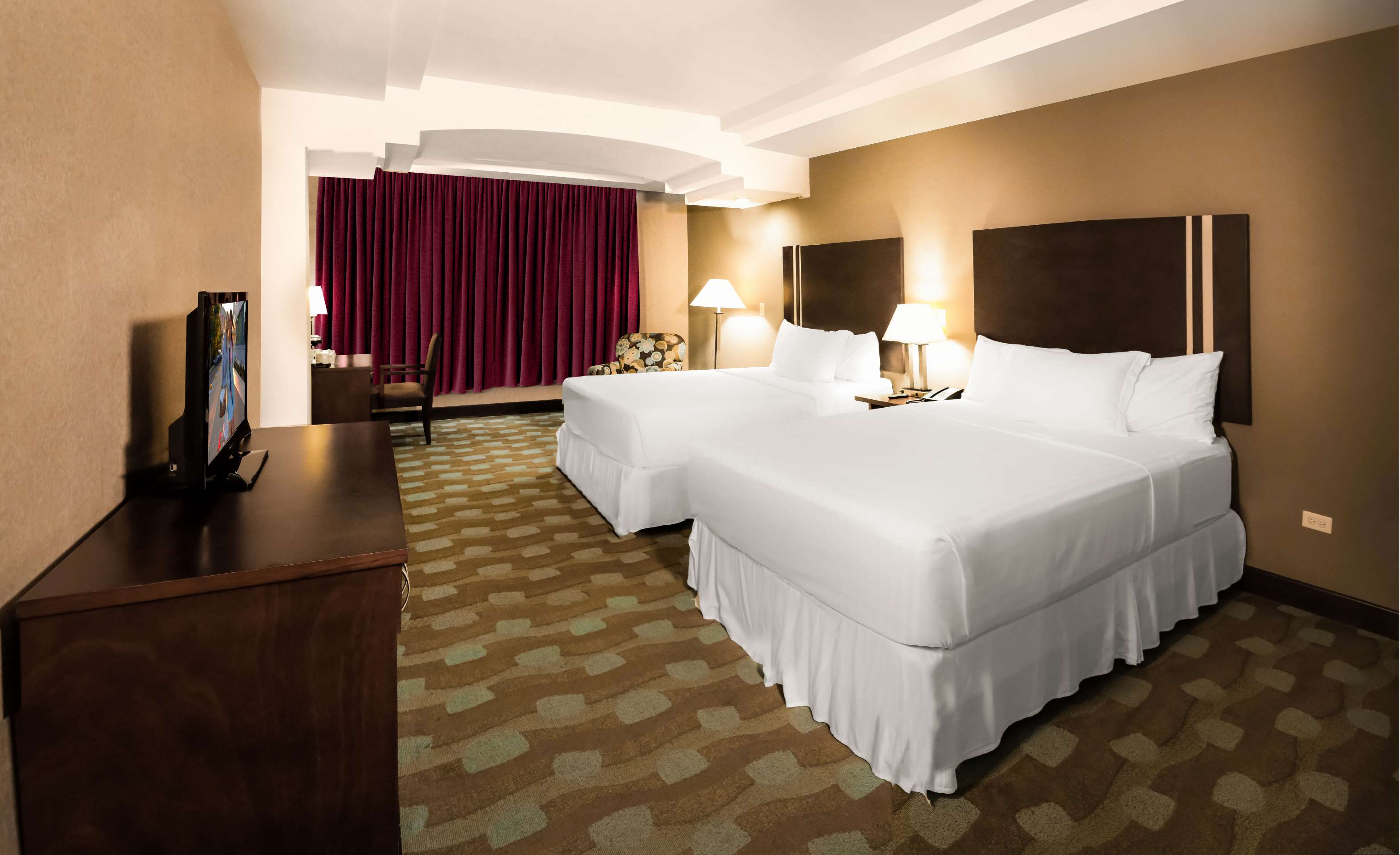 Hotel Plaza JuanCarlos