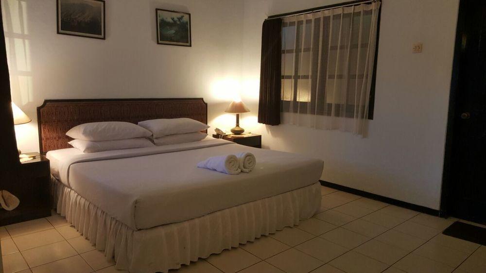 Medewi Beach Cottages