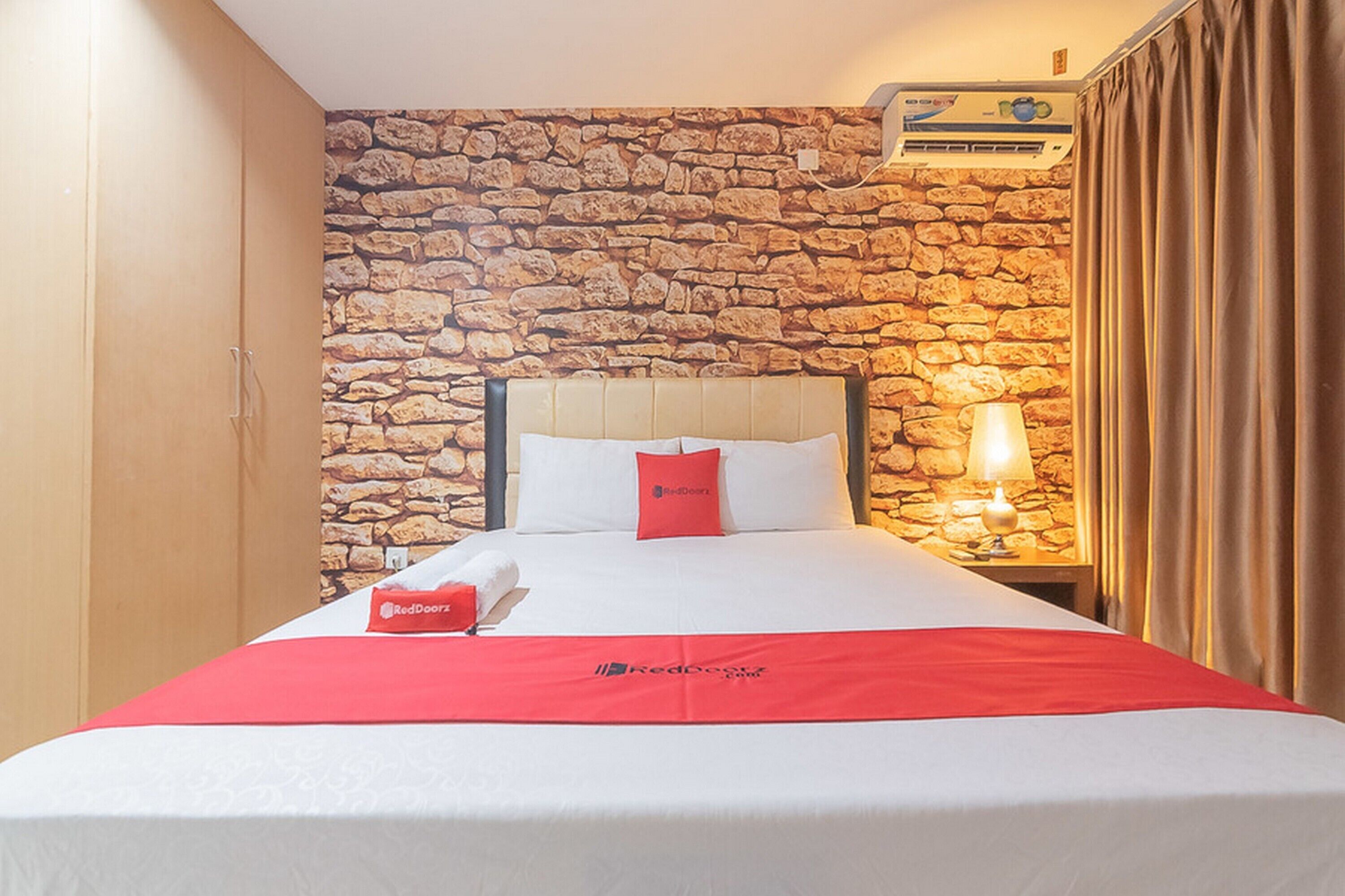 Barkah Guesthouse by RedDoorz