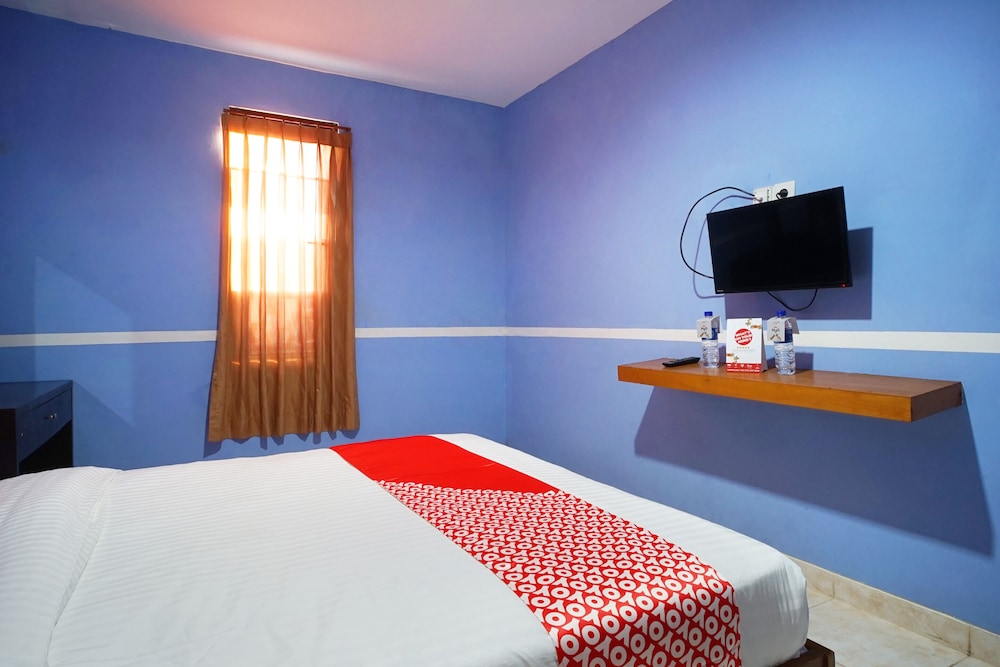 Grand Garuda Guest House by OYO Rooms