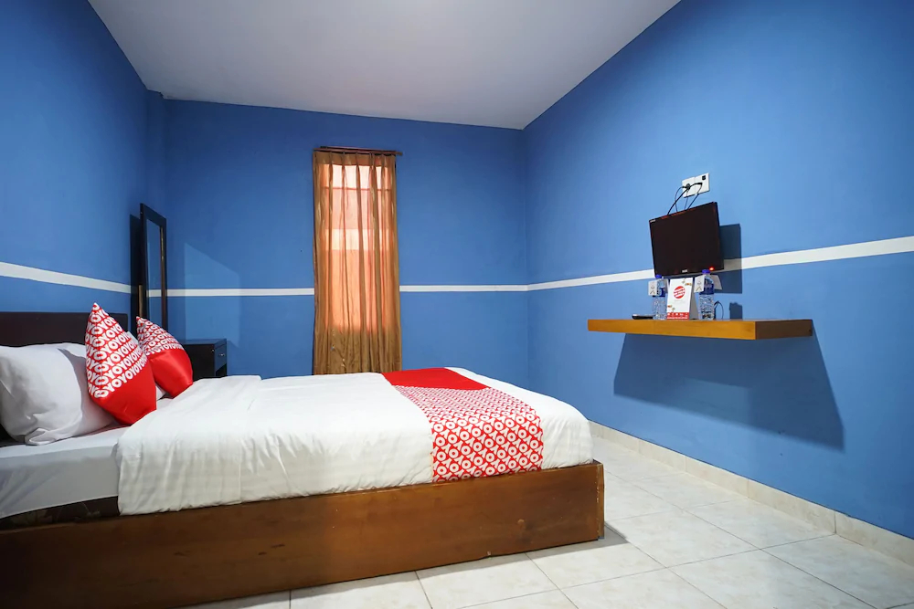 Grand Garuda Guest House by OYO Rooms