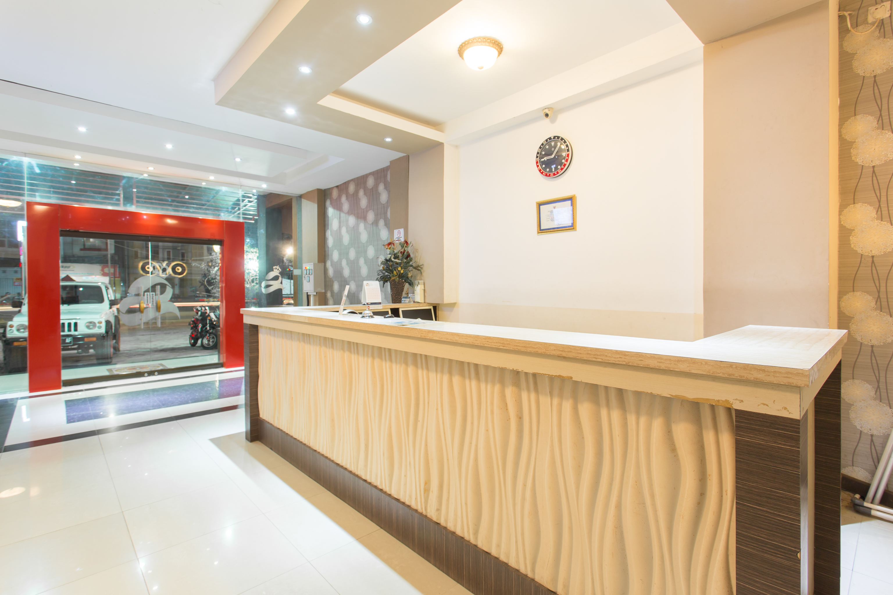Hotel Sejati by OYO Rooms