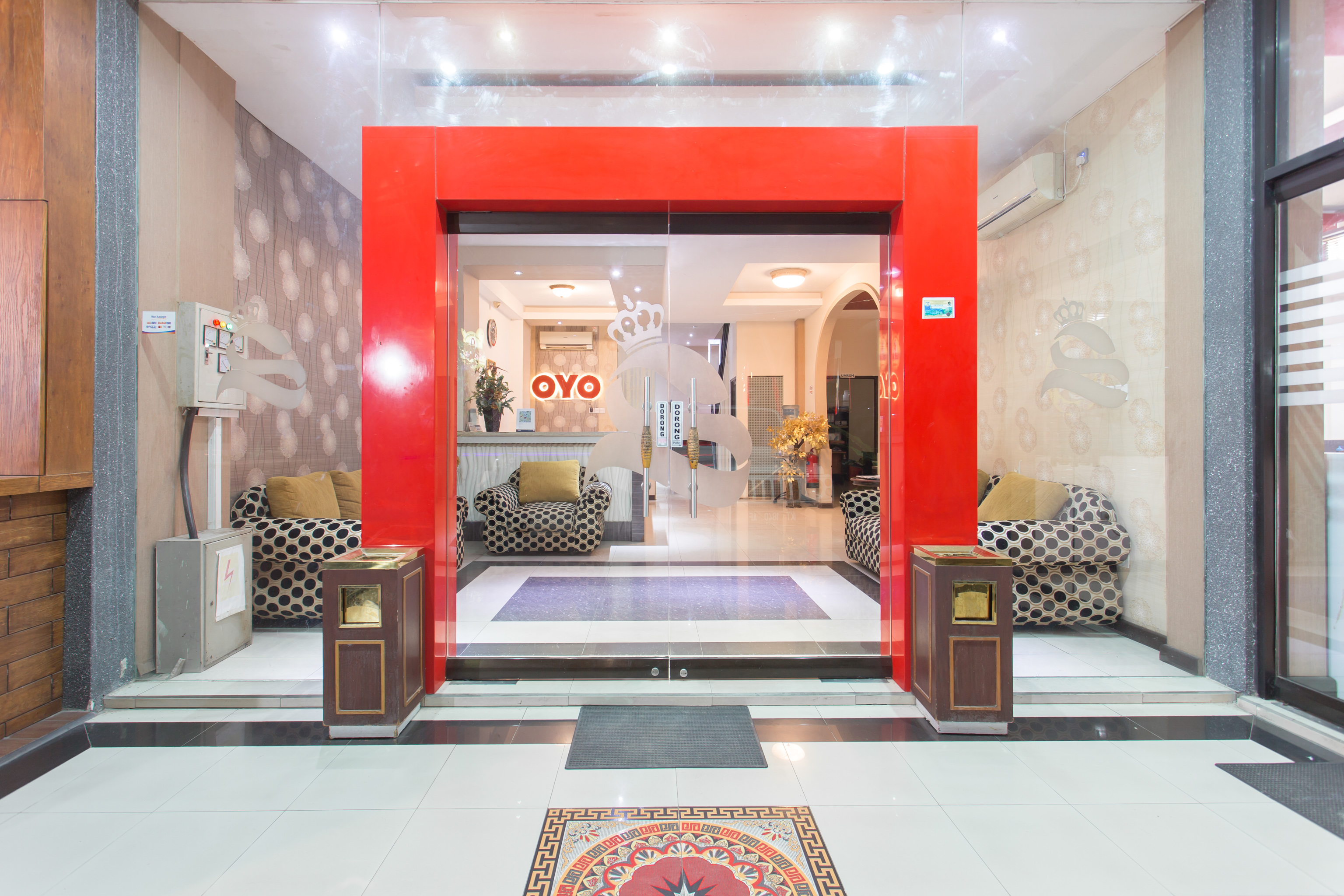 Hotel Sejati by OYO Rooms