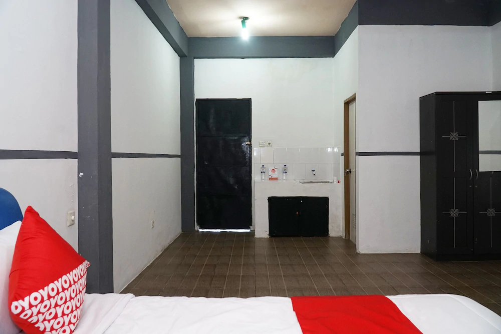 Martha Guest House by OYO Rooms