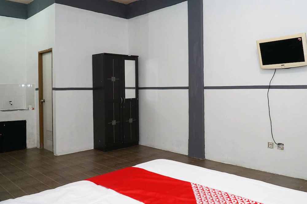 Martha Guest House by OYO Rooms