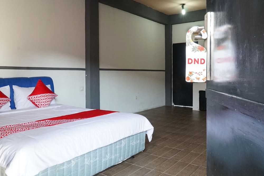 Martha Guest House by OYO Rooms
