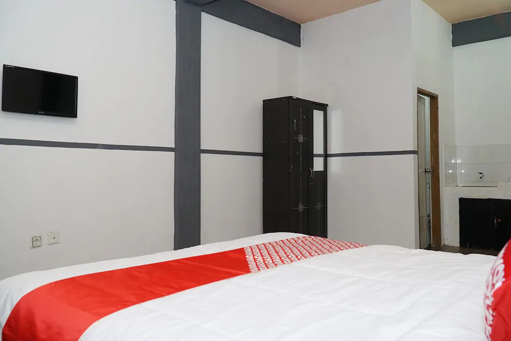 Martha Guest House by OYO Rooms