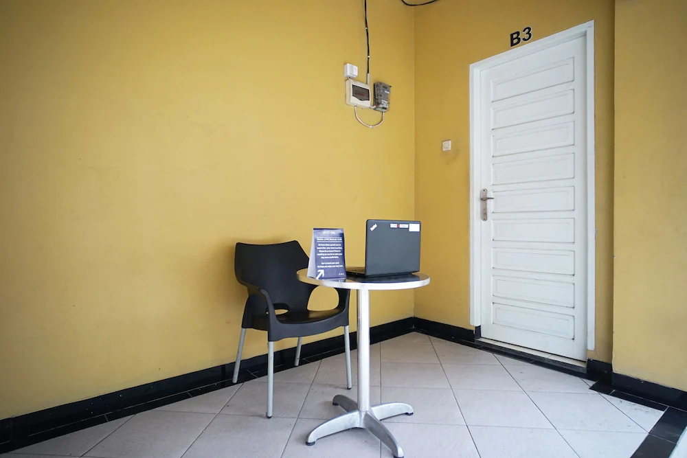 Marzan Syariah Guest House by OYO Rooms