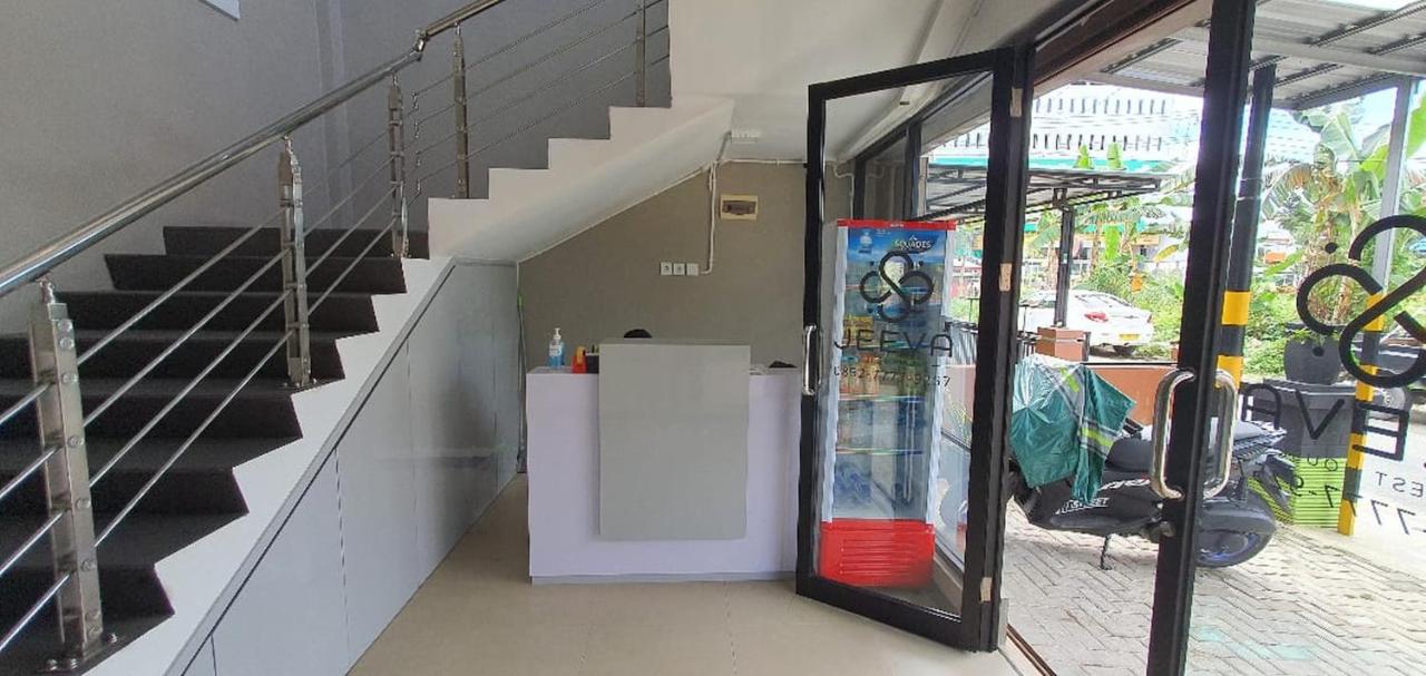 Reddoorz Plus Near Siloam Hospital Balikpapan
