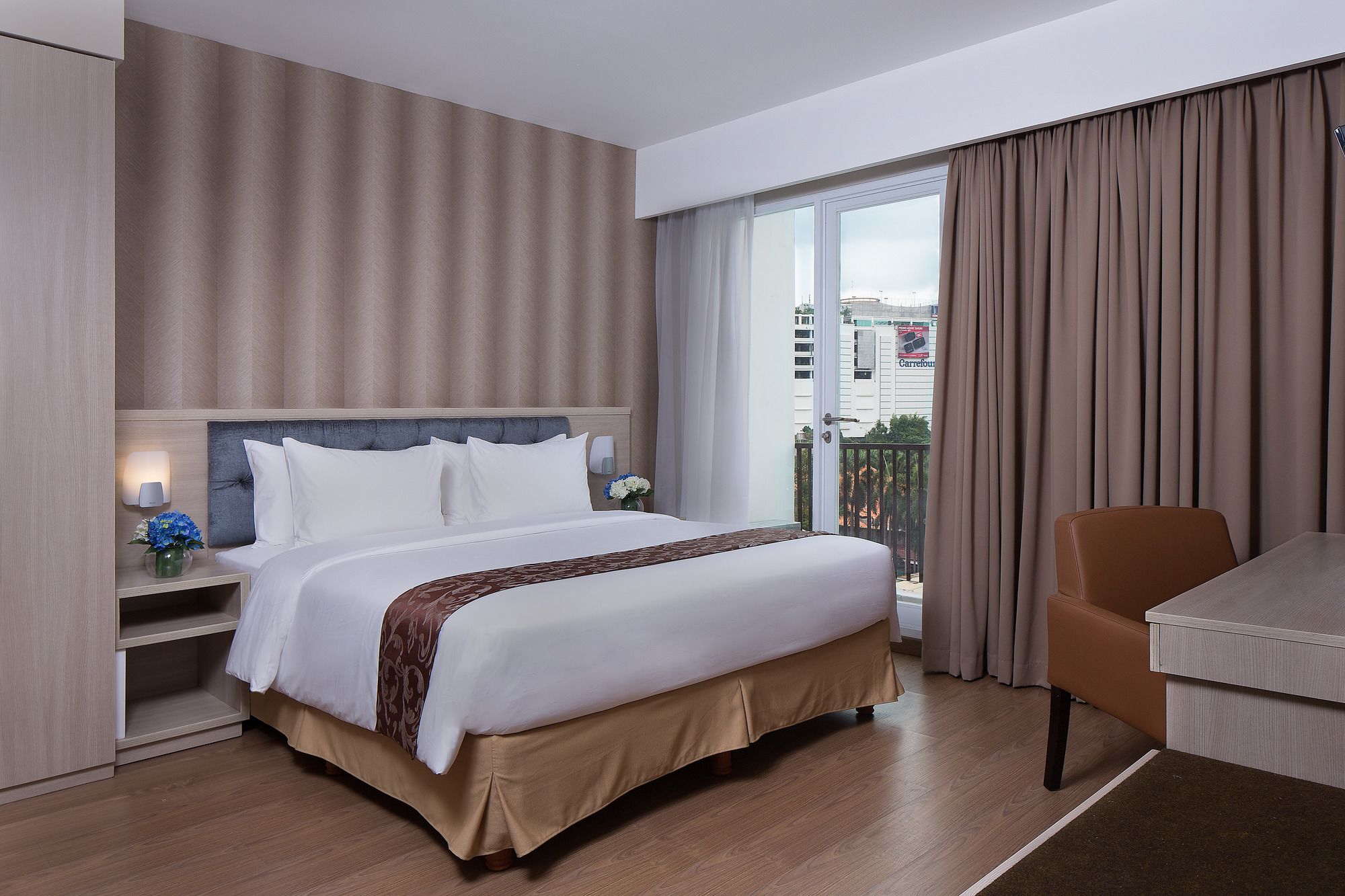 Ayaka Suites