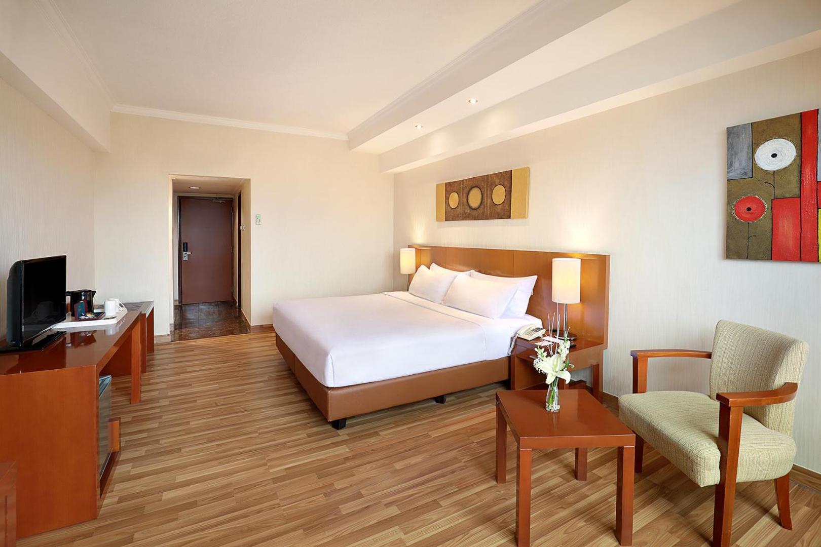 Century Park Hotel