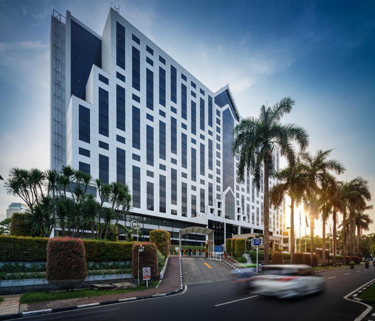 Century Park Hotel