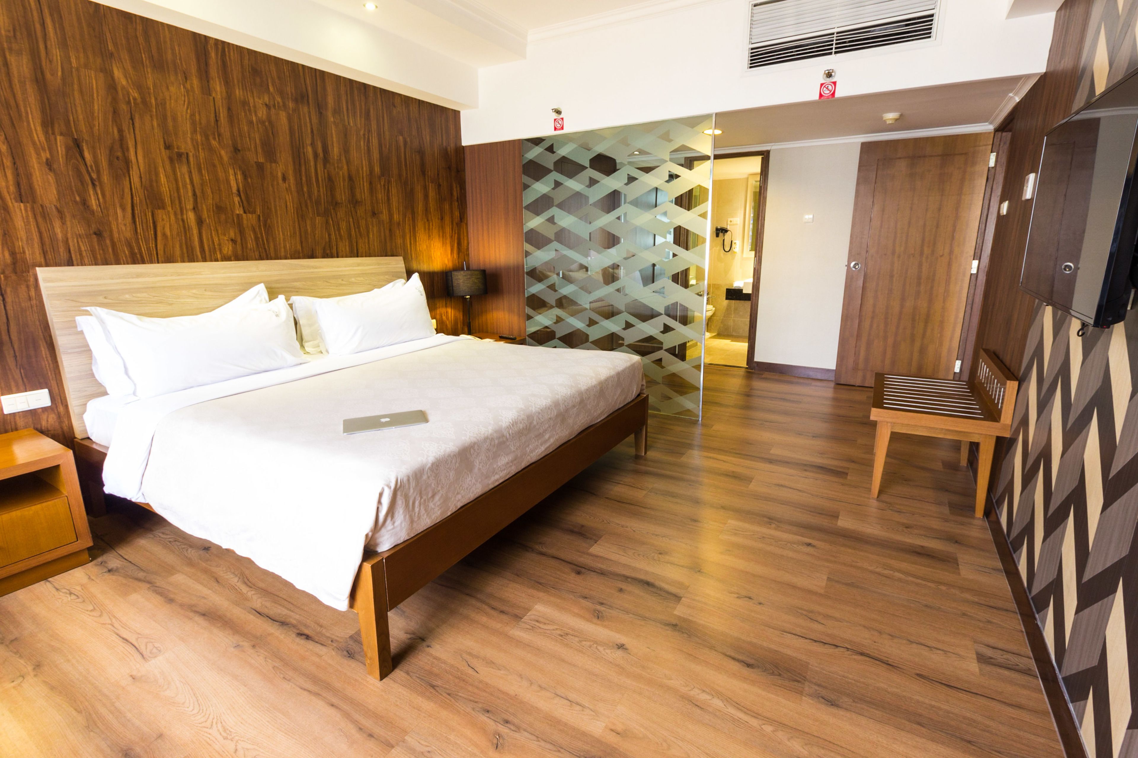 Century Park Hotel