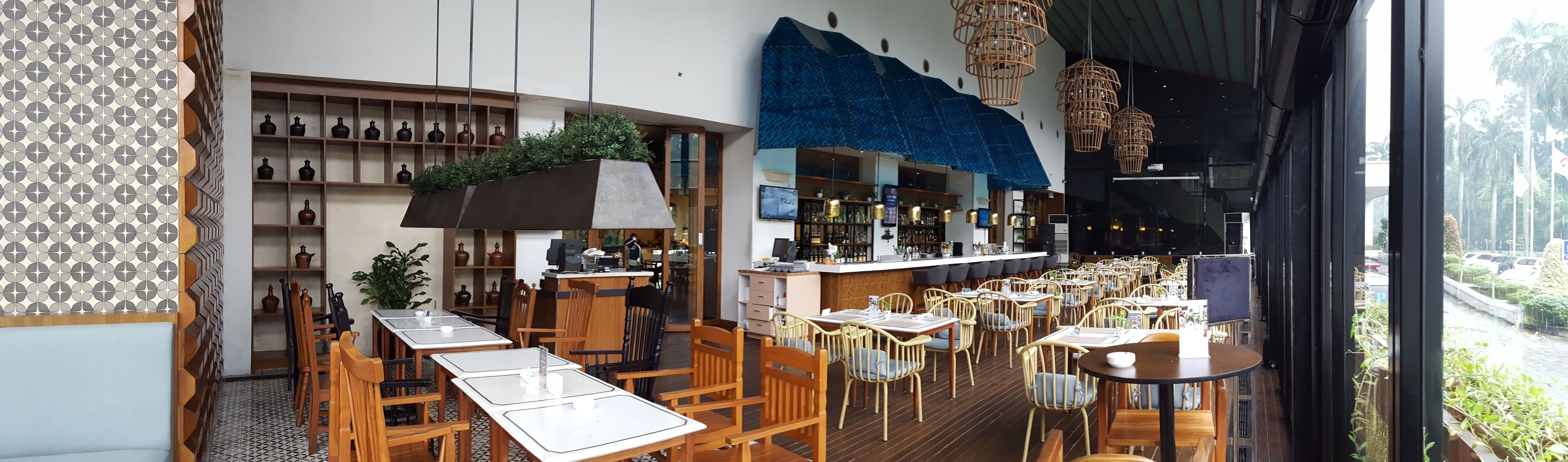 Century Park Hotel