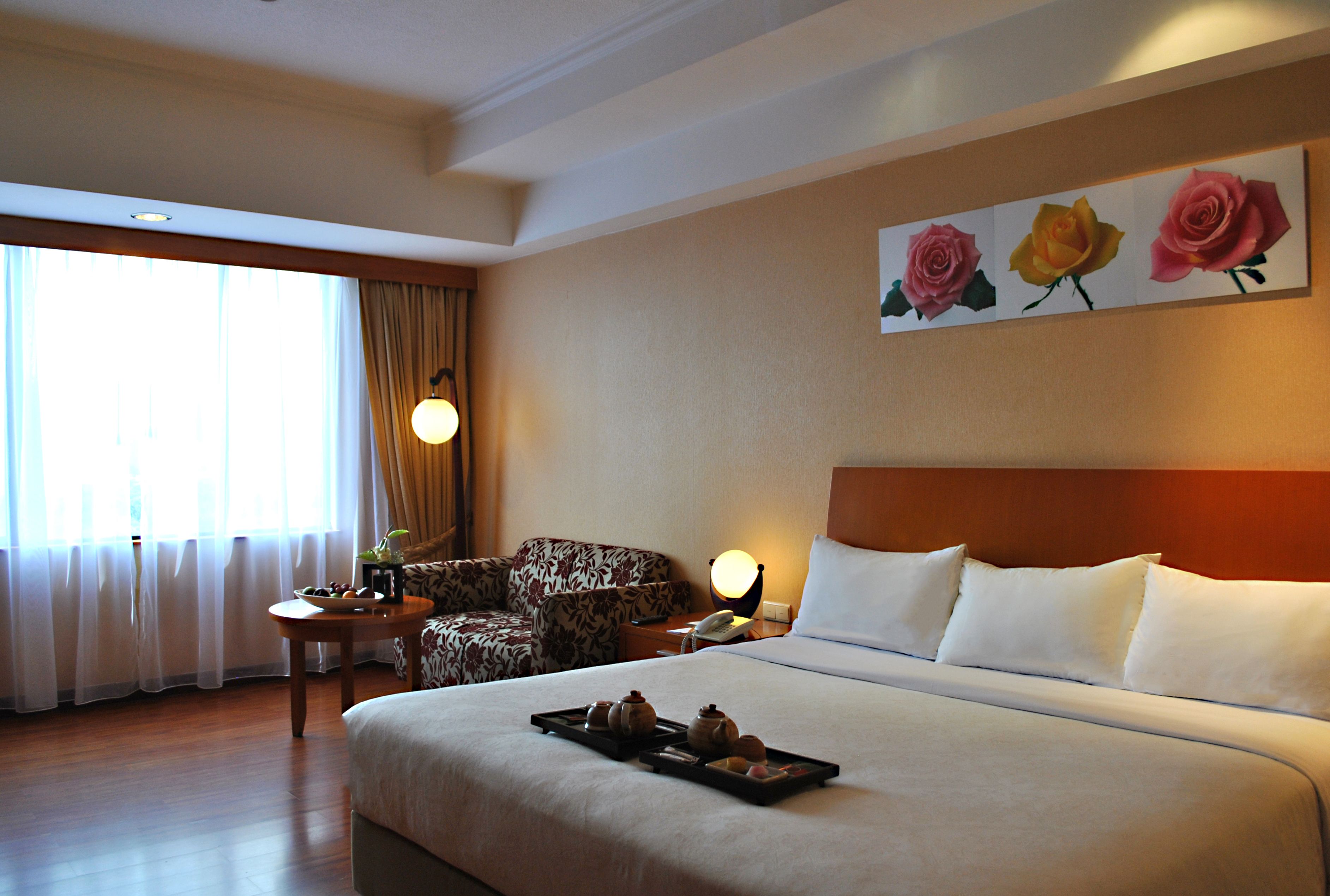 Century Park Hotel