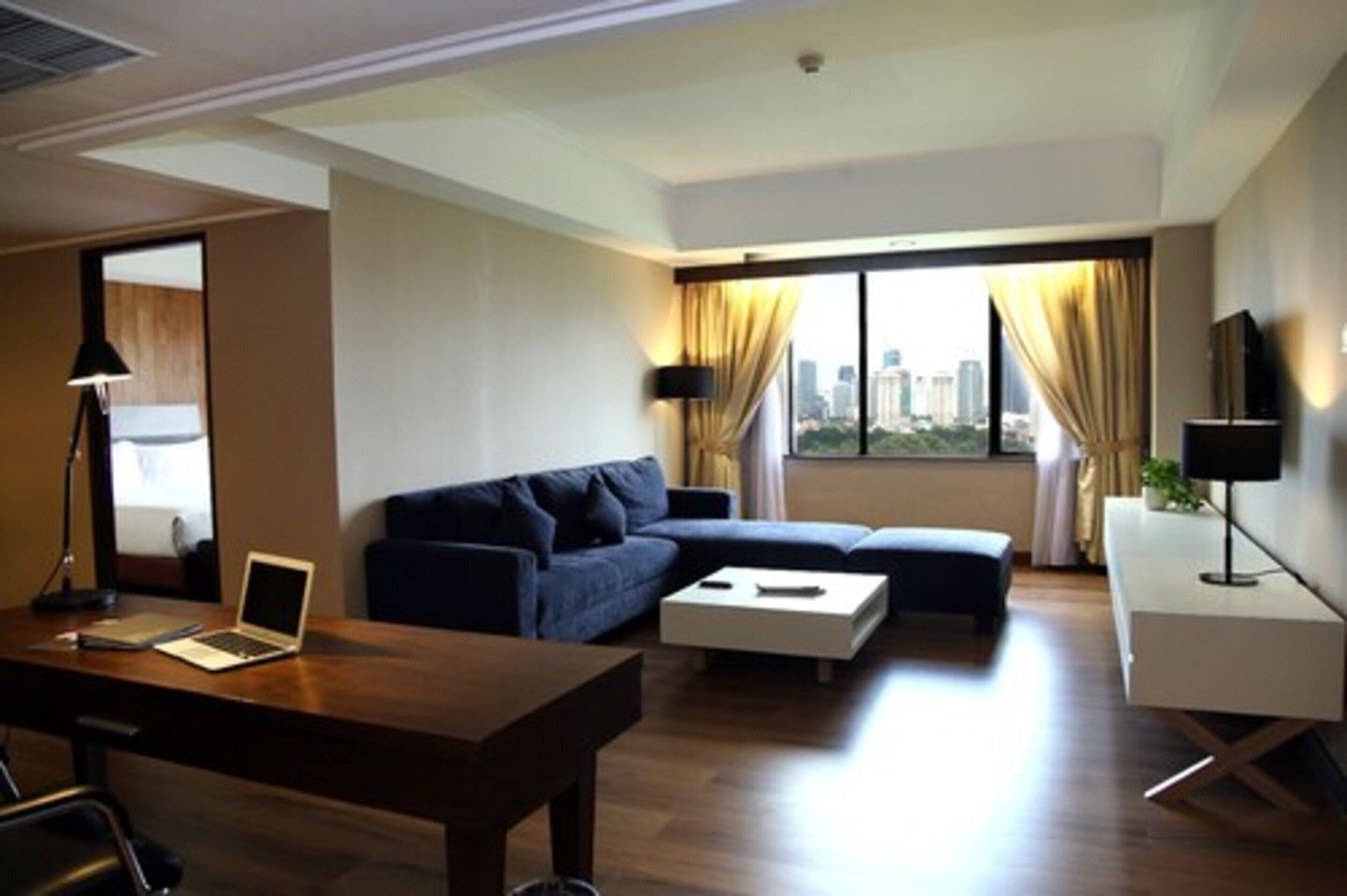 Century Park Hotel