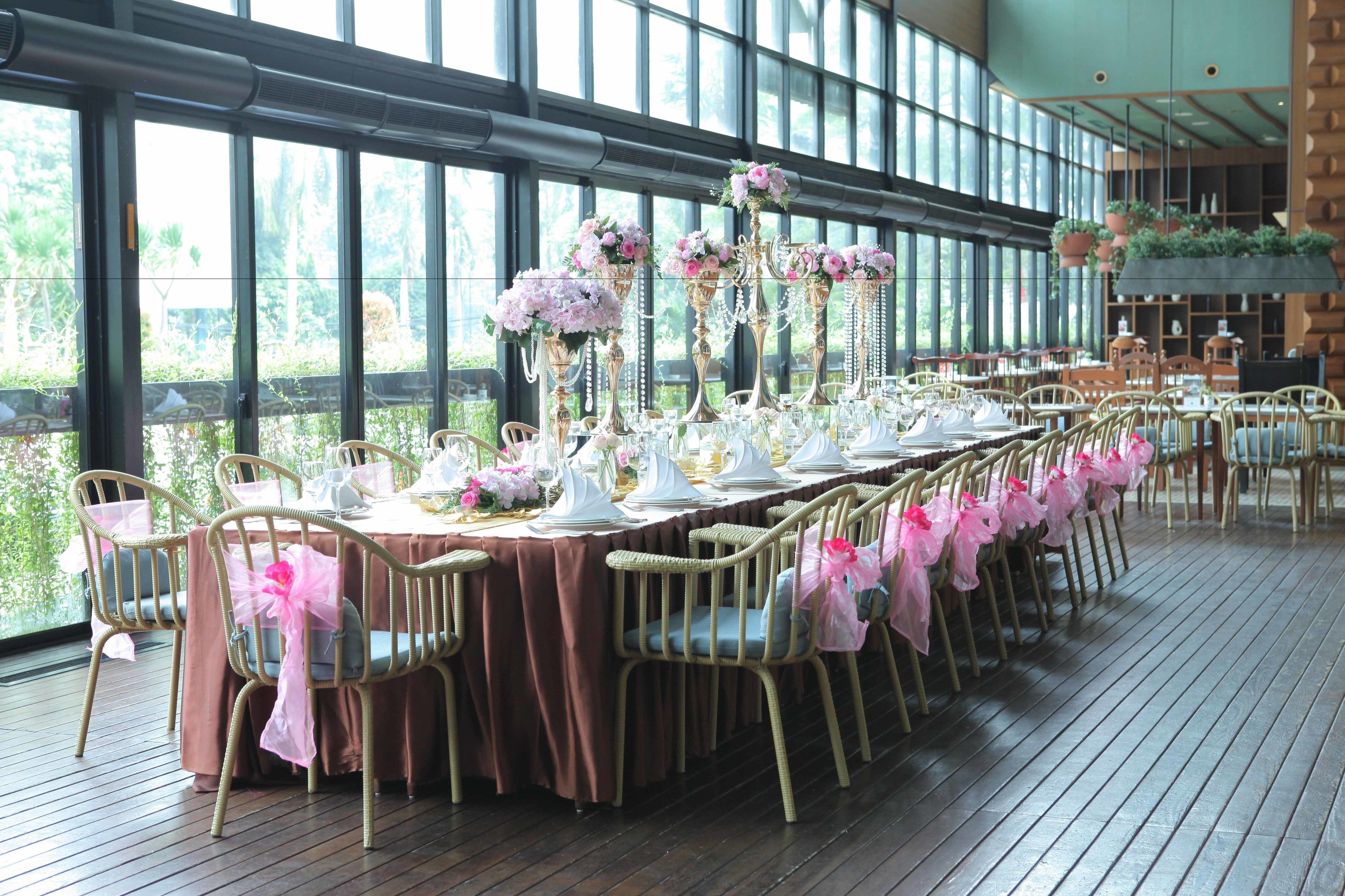 Century Park Hotel