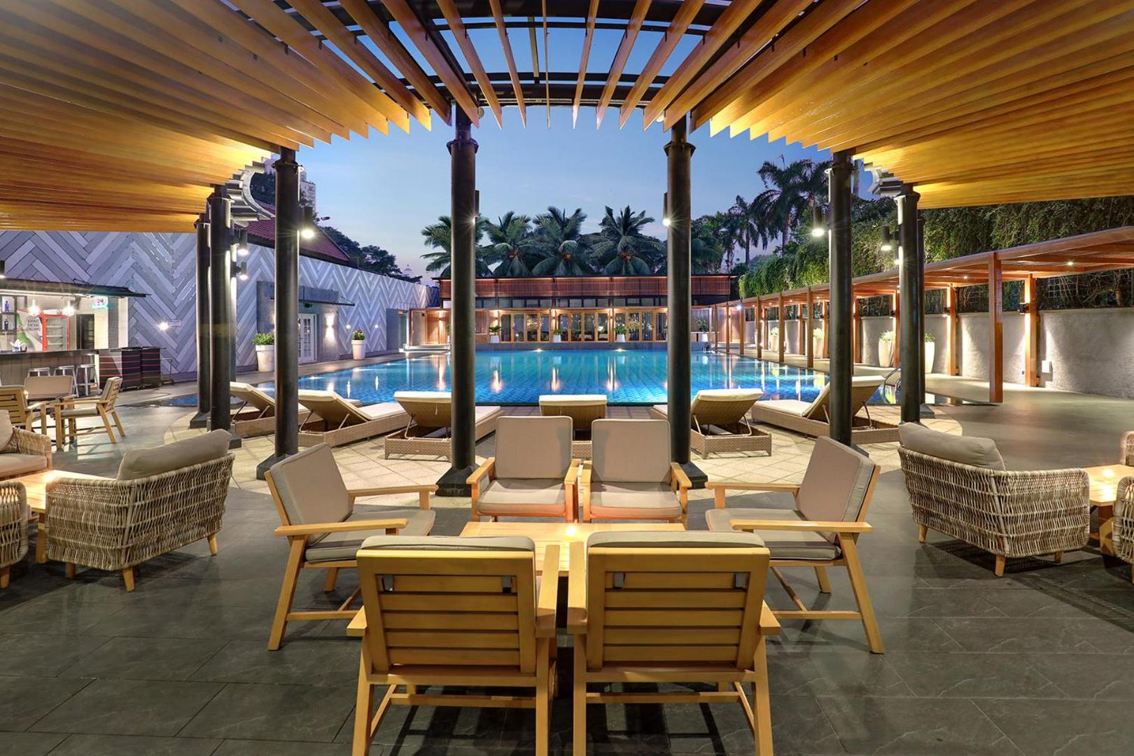 Century Park Hotel