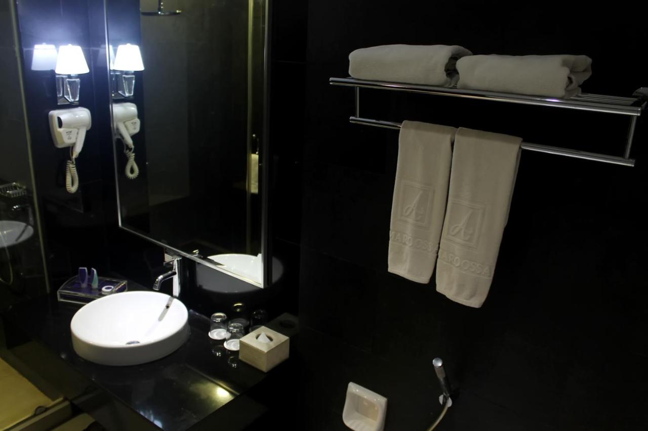Cosmo Amaroossa Hotel