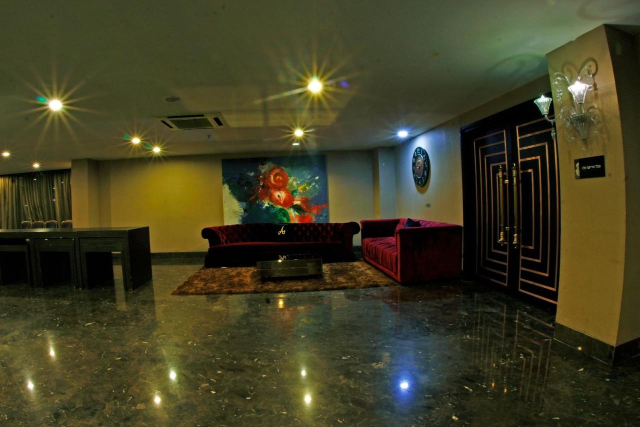 Cosmo Amaroossa Hotel