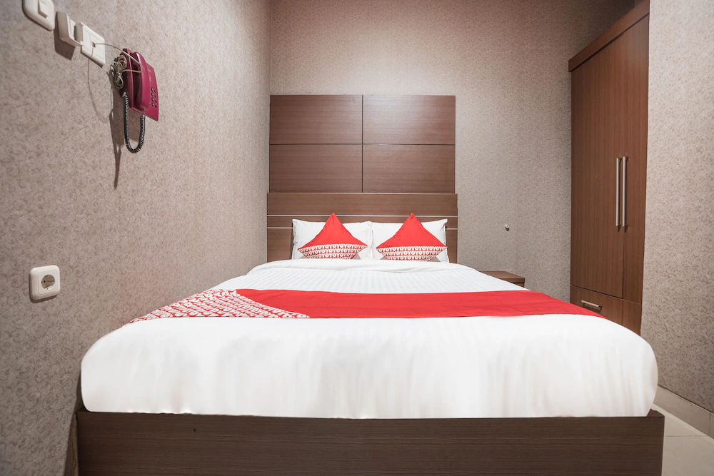 Env Residence By OYO Rooms