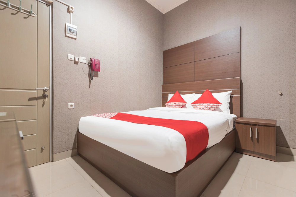 Env Residence By OYO Rooms