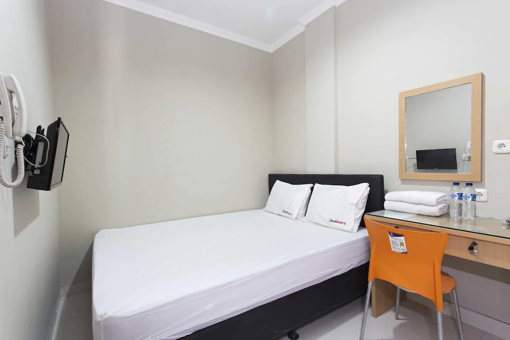 ENV Room by RedDoorz