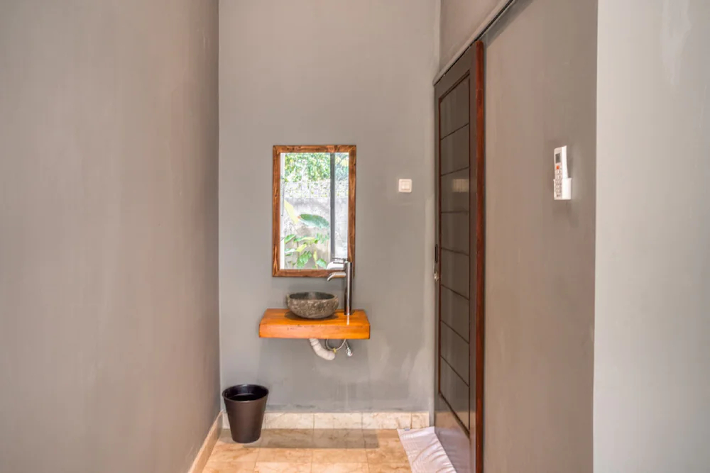 Escotel Jaha Cilandak by RedDoorz