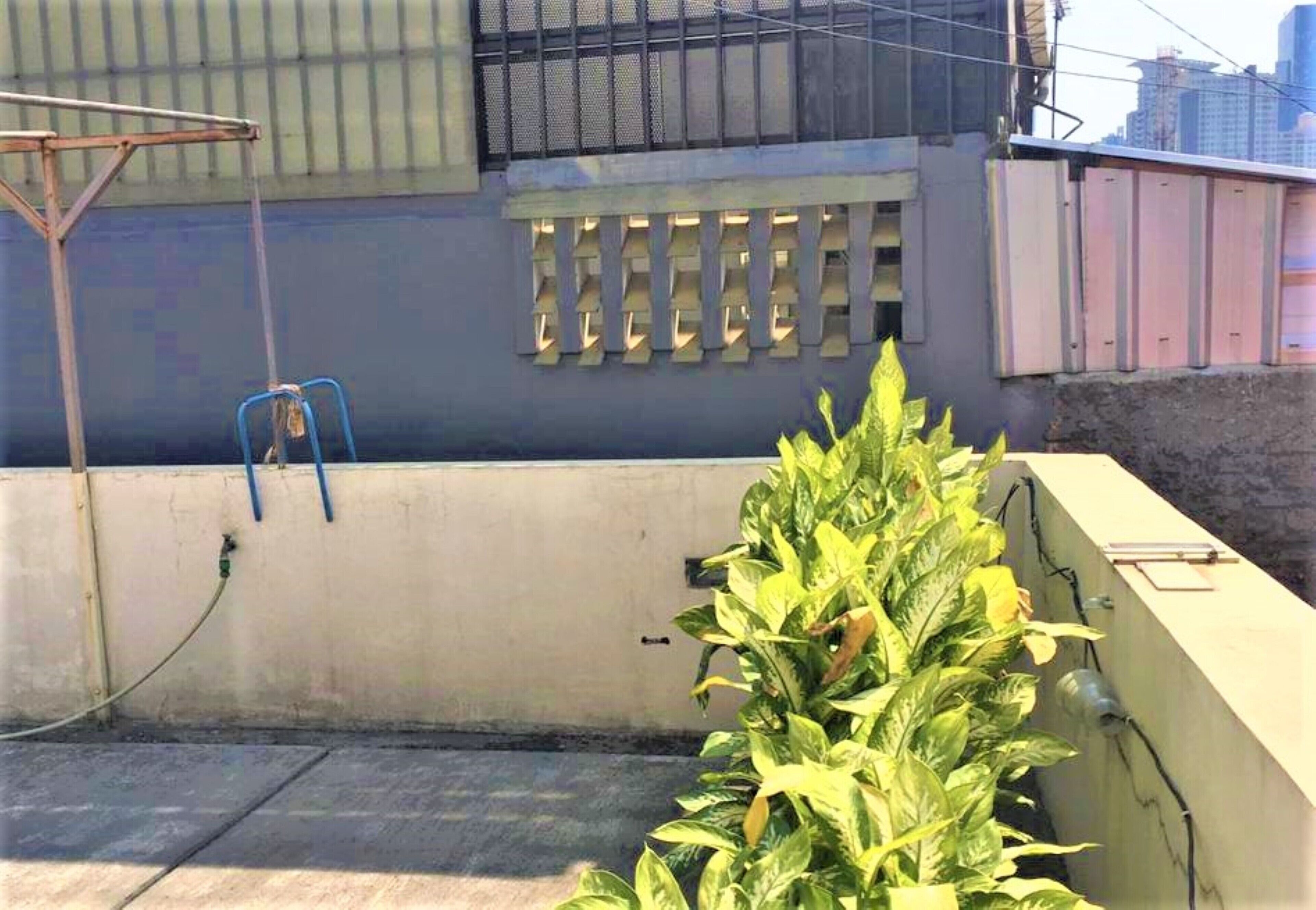 F4 Syariah Residence