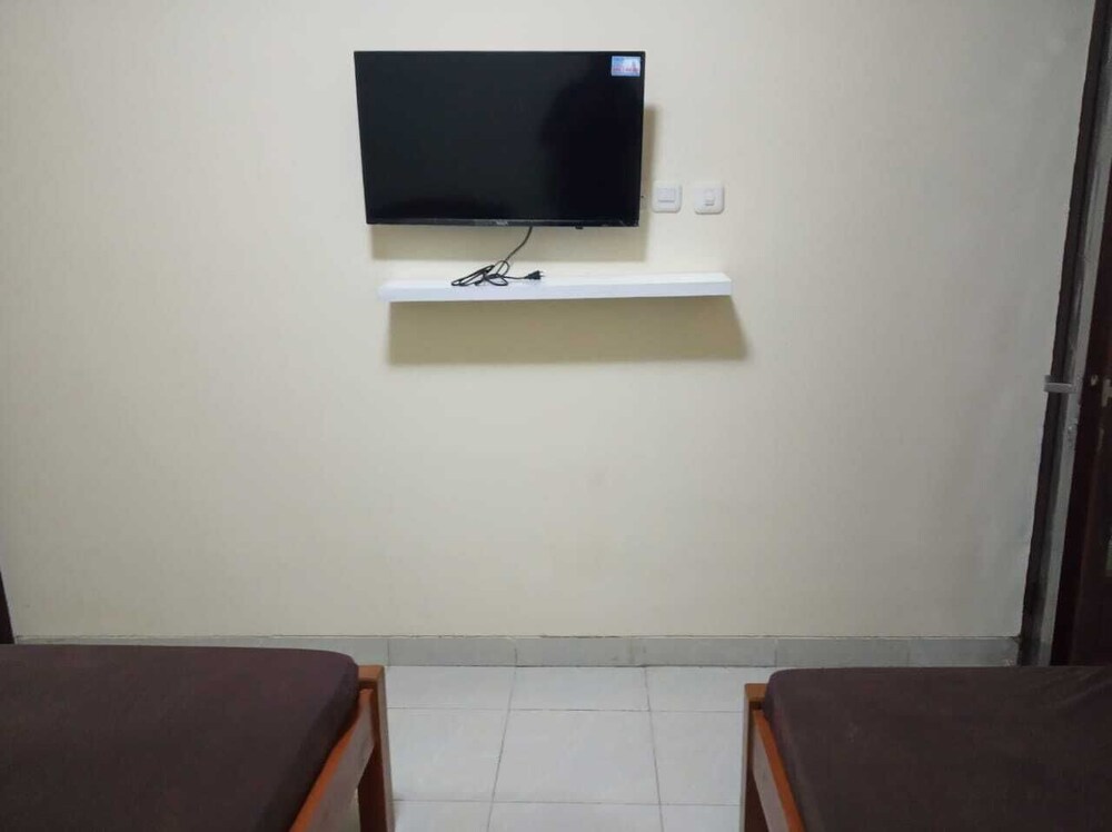 Guest House 647