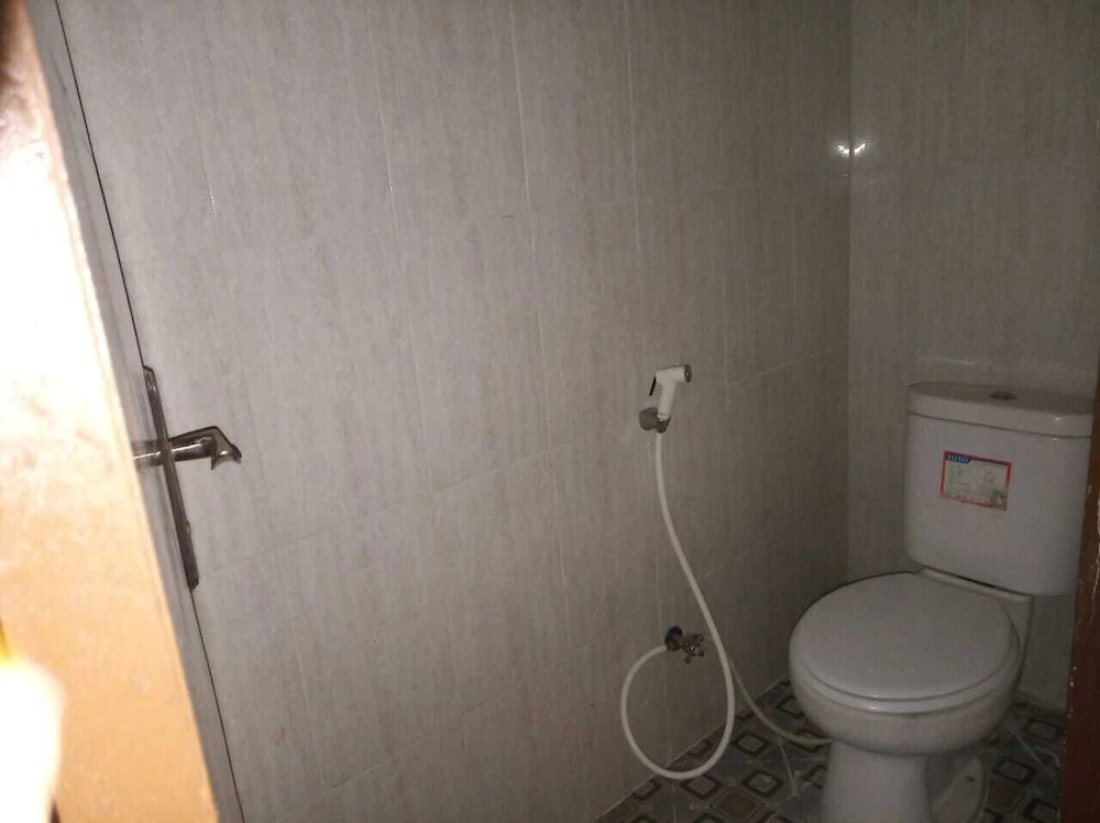 Guest House 647