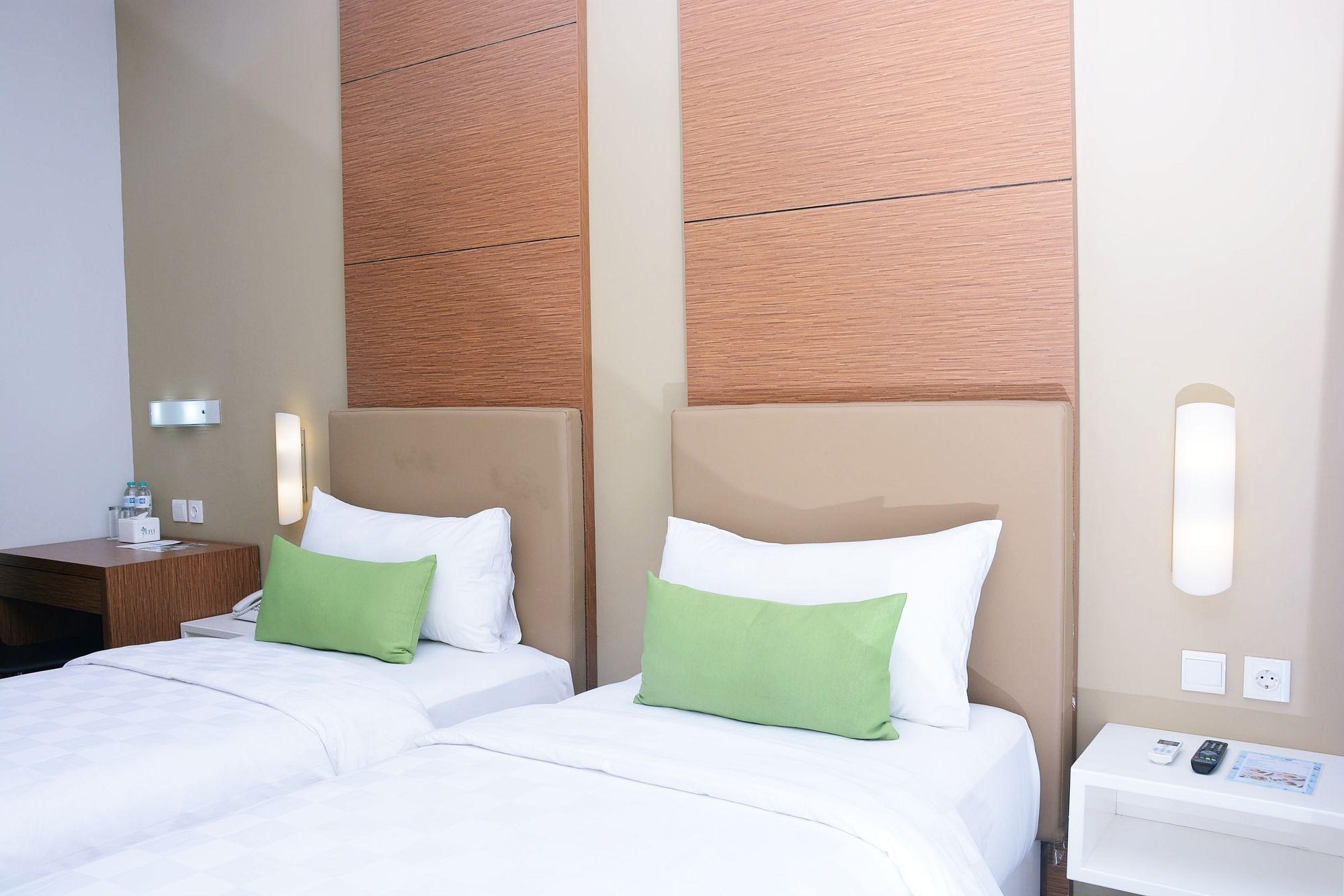 Hotel 88 Tendean Jakarta