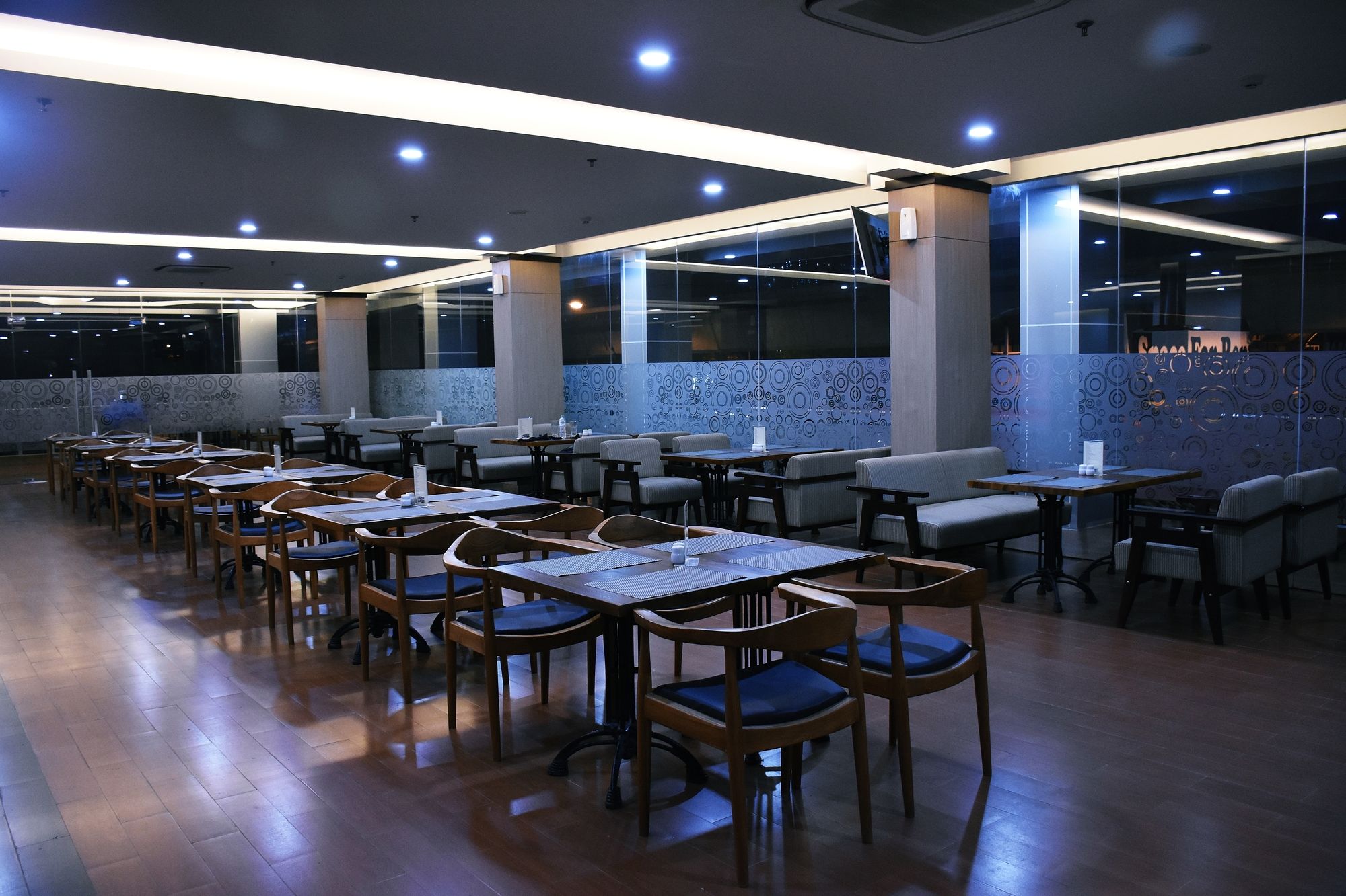 Hotel 88 Tendean Jakarta