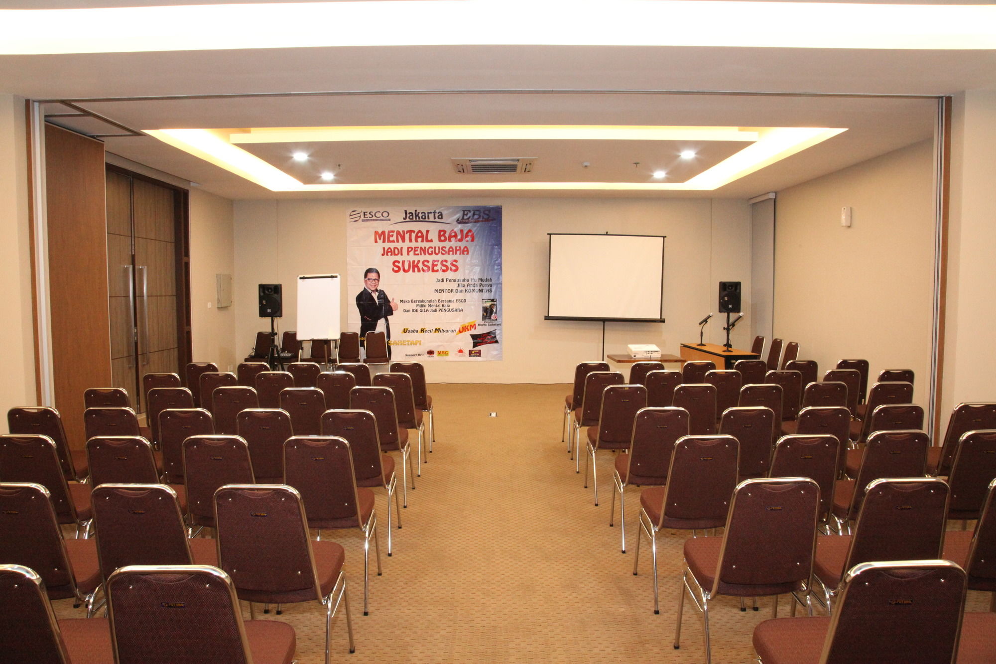 Hotel 88 Tendean Jakarta