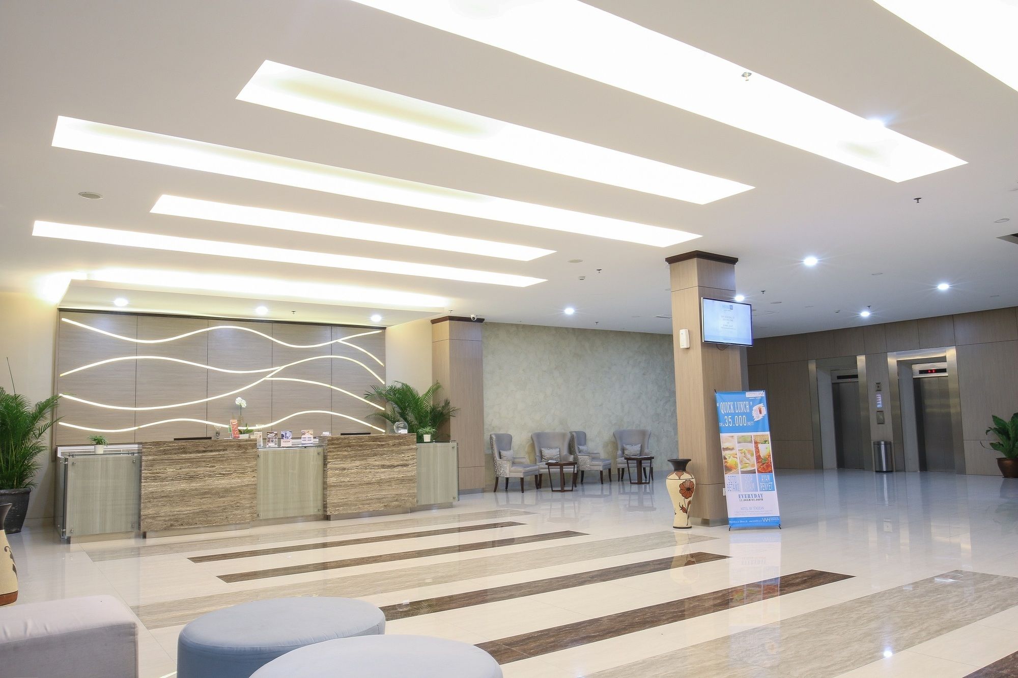 Hotel 88 Tendean Jakarta