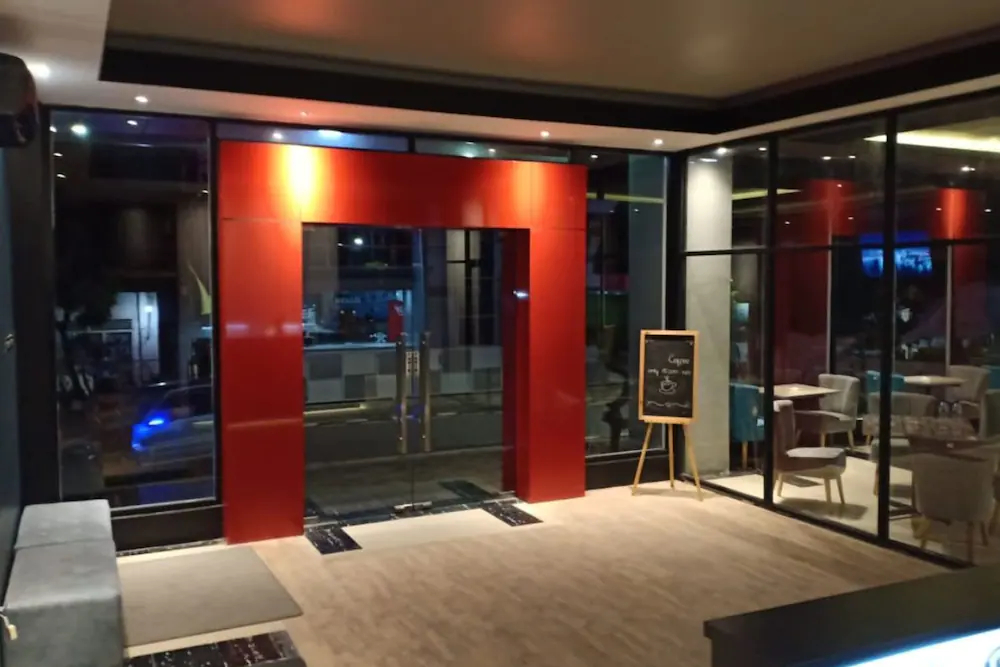 Hotel D'Boegis