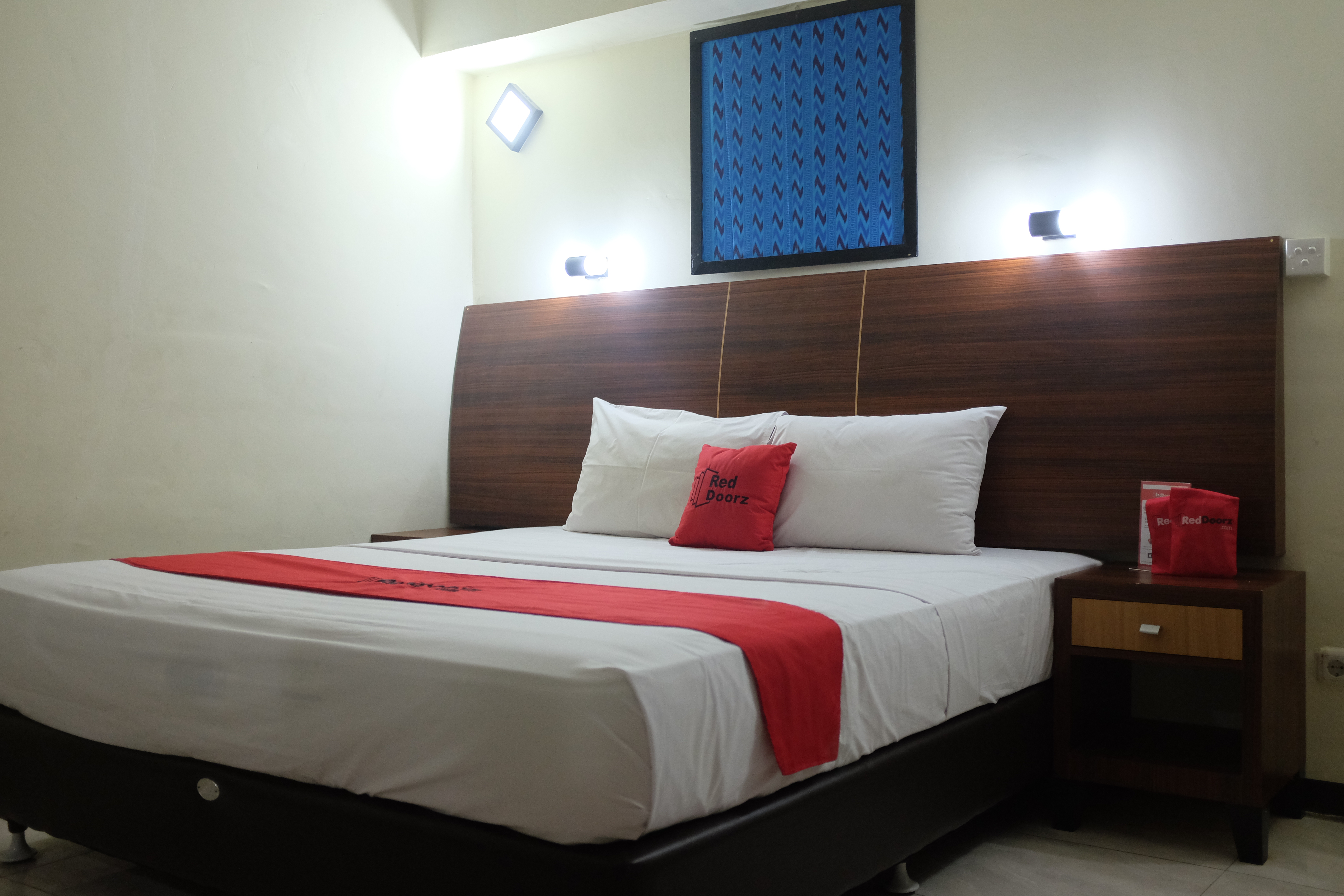Hotel D'Boegis by RedDoorz
