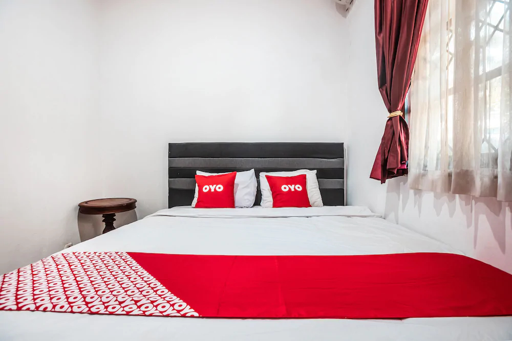 Kost Kuningan Executive Boading House by OYO Rooms